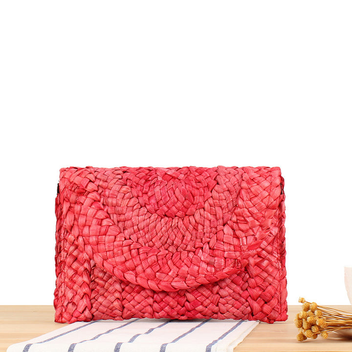 Clutch Made of Handmade Basket Weave Bowlift