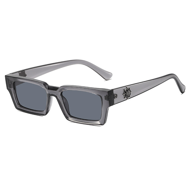Fashionable Tortoiseframe Sunglasses Bowlift