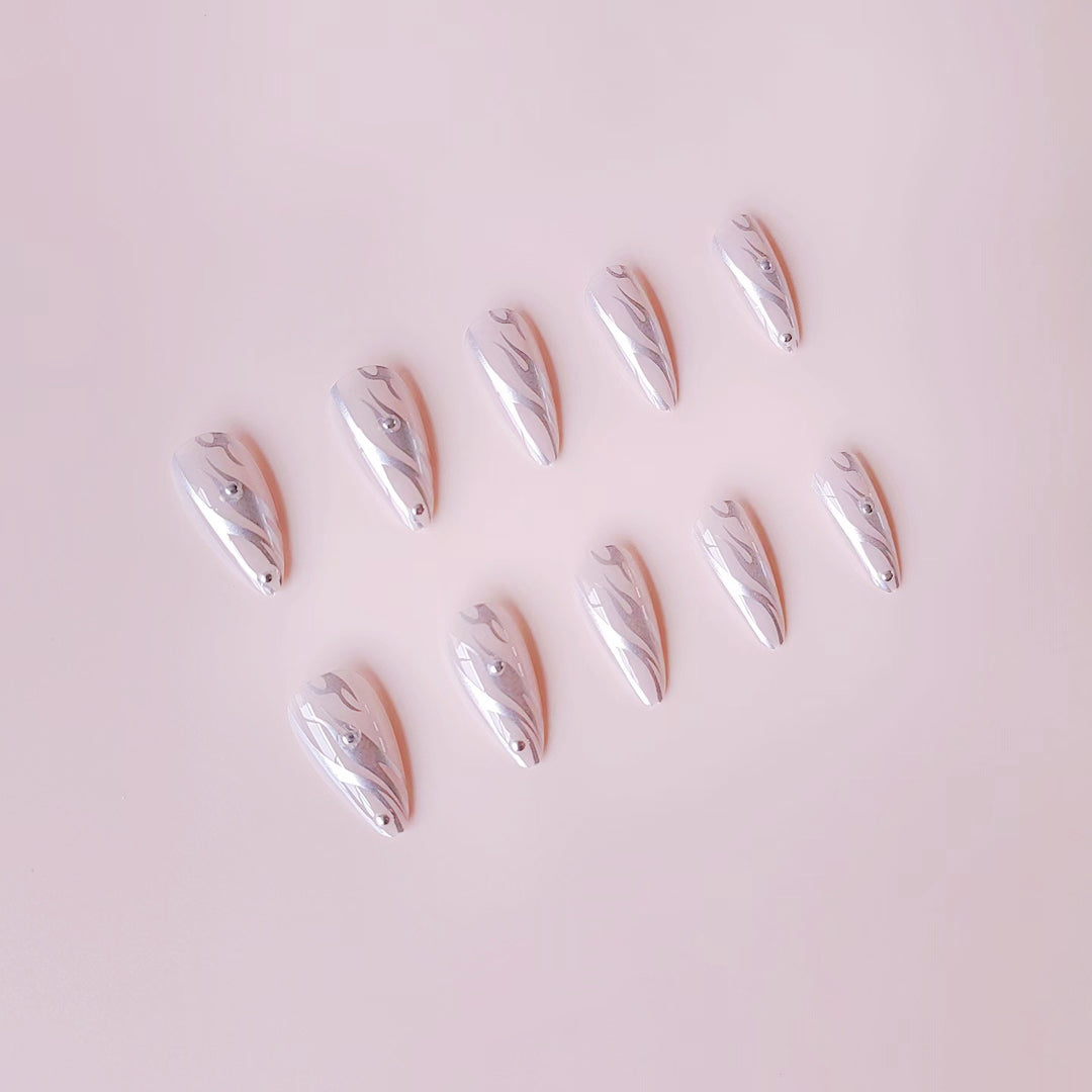 Nail set with elegant water drop design and 3D accents Bowlift