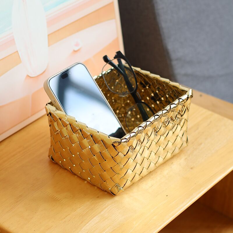 Unisex Decorative Storage Container with Luxurious Design Bowlift