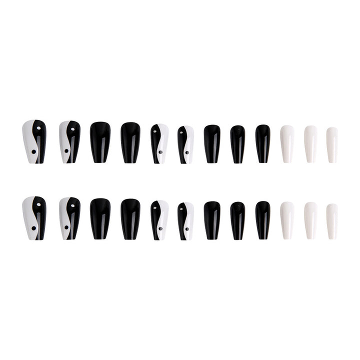 Artificial nails with Yin-Yang design Bowlift