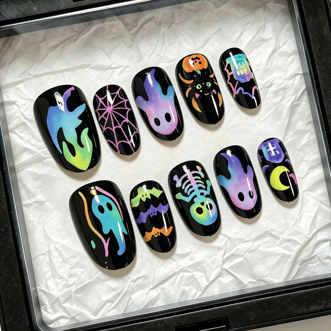 Spooky Themed Press-On Nail Art Set Bowlift