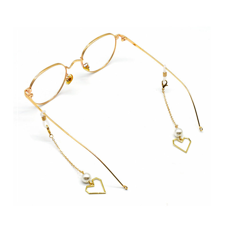 Heart-Shaped Geometric Elegance Eyewear Chain Bowlift