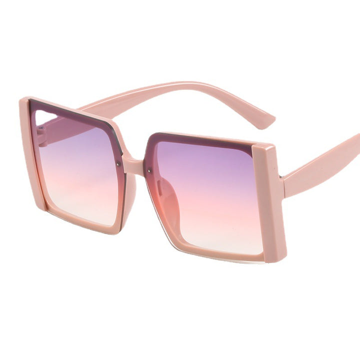 Ladies Oversized Sunglasses with Gradient Bowlift
