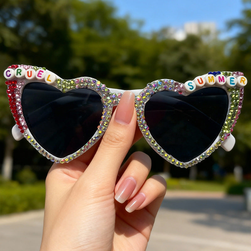 Statement Heart-Shaped Sunglasses Bowlift 1787141240