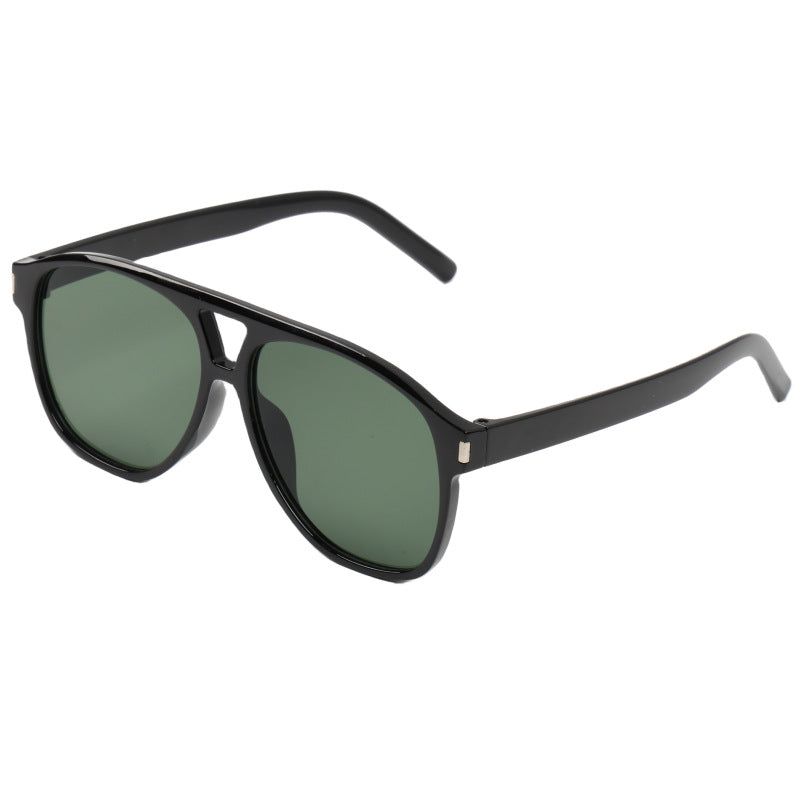 Women's fashionable sunglasses with unique leopard detail Bowlift