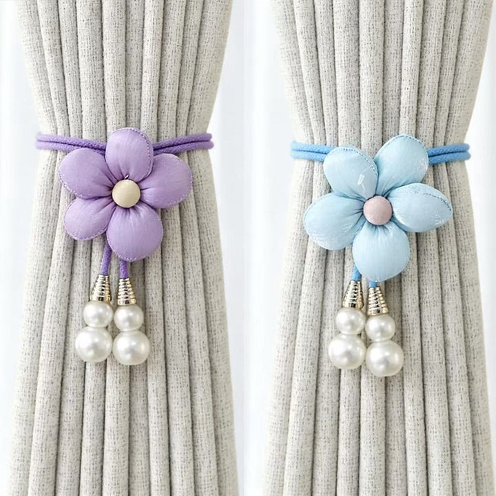 Decorative curtain holder Bowlift