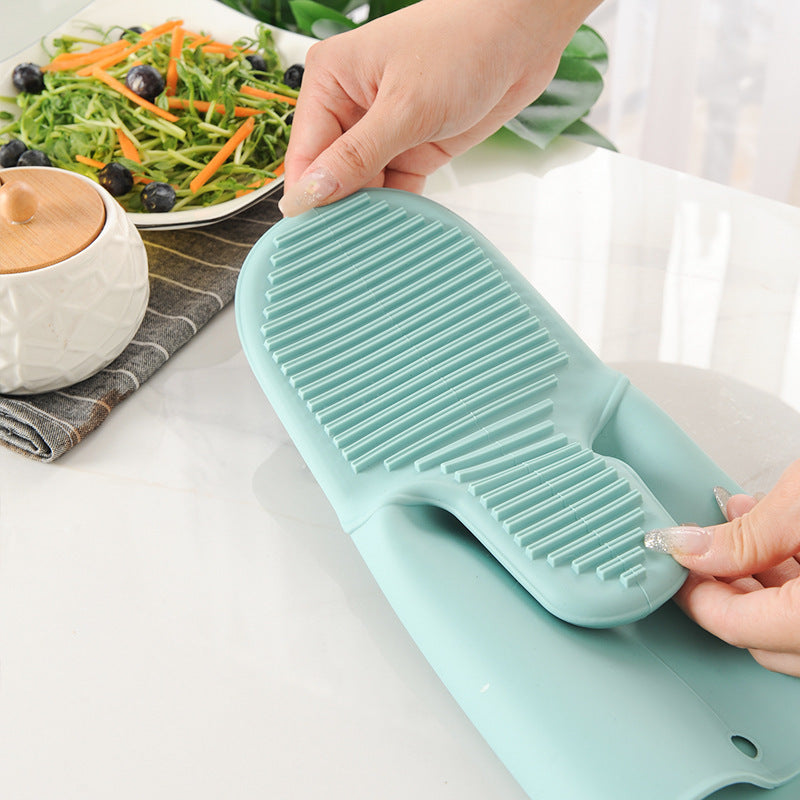 Silicone kitchen gloves with integrated cleaning bristles Bowlift