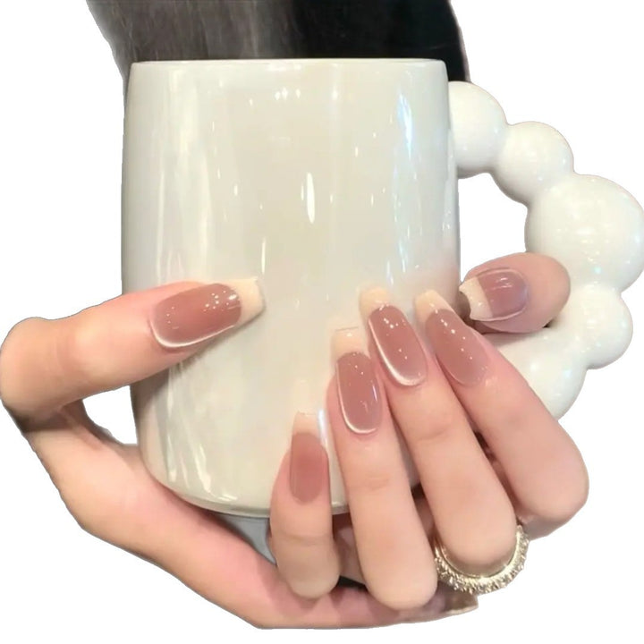 Nail art with cute animal motifs Bowlift