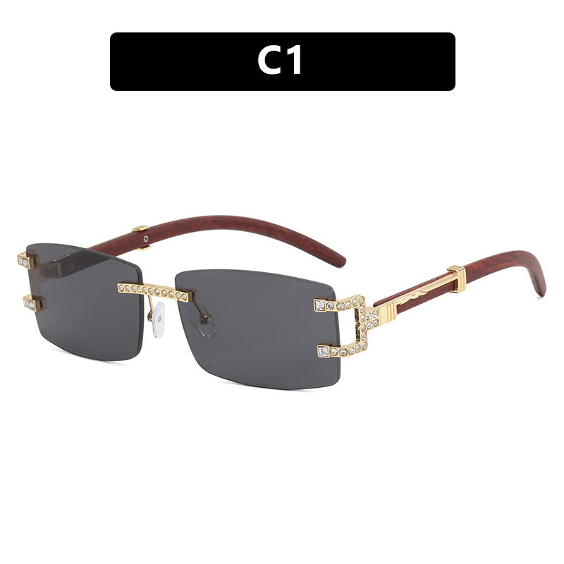 Ladies exclusive sunglasses in elegant design with rhinestone accents Bowlift
