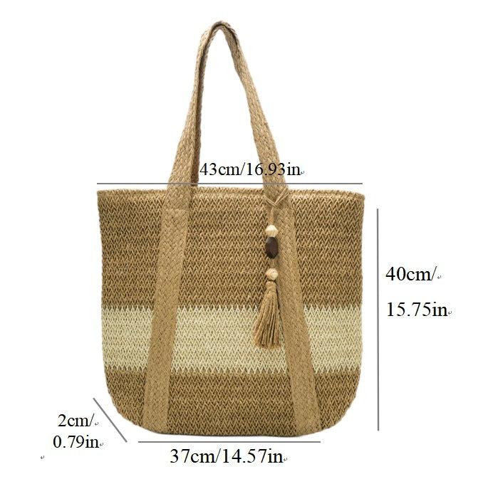 Generous shoulder bag made of natural material Bowlift
