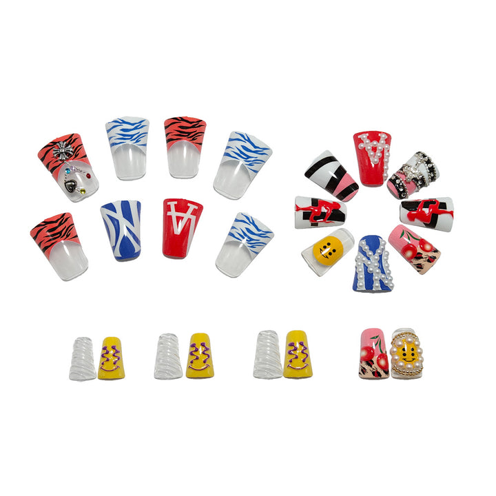 Artificial nails with extravagant designs Bowlift