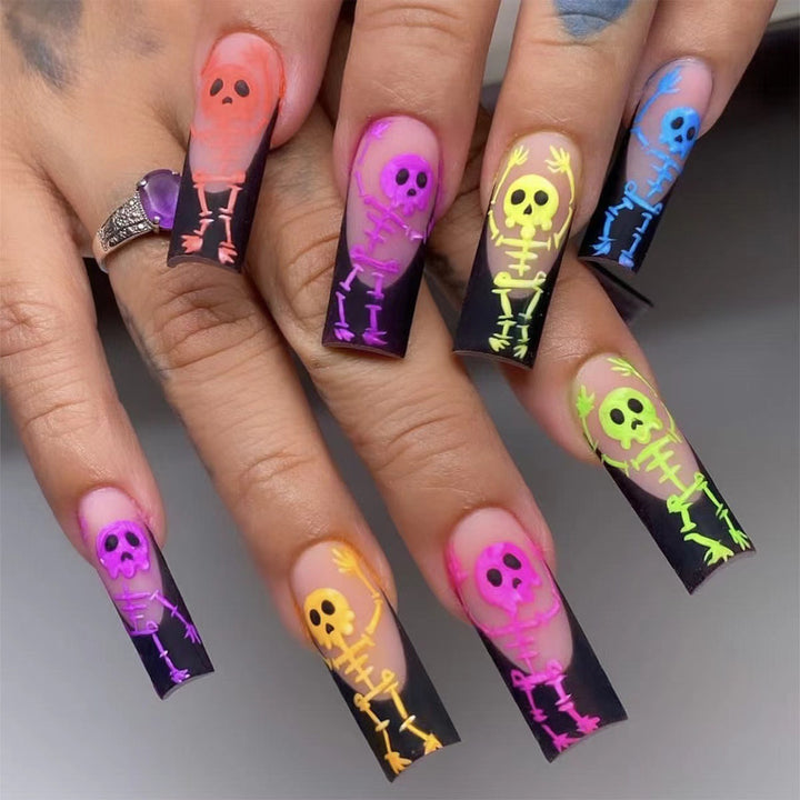 Creative Halloween Art Nail Set with Skeleton Hearts and Glowing Accents Bowlift