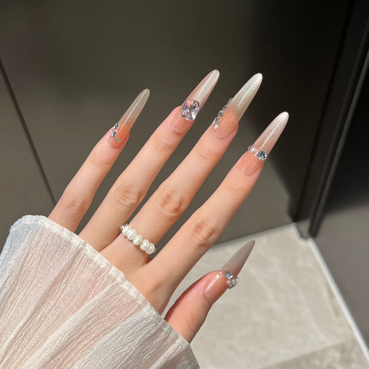 Elegant Rhinestone-Embellished Press-On Nail Extensions Bowlift