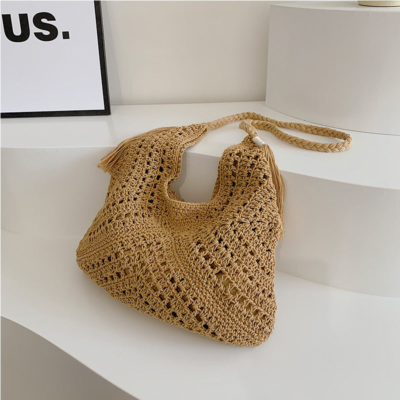 Handcrafted macrame shoulder bag with braided details Bowlift