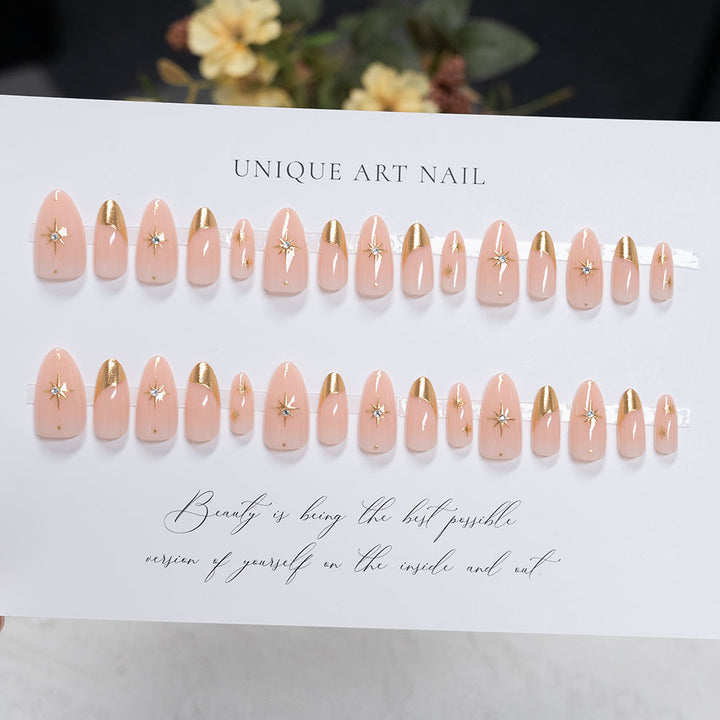 Elegant Star-Accented Press-On Nail Art