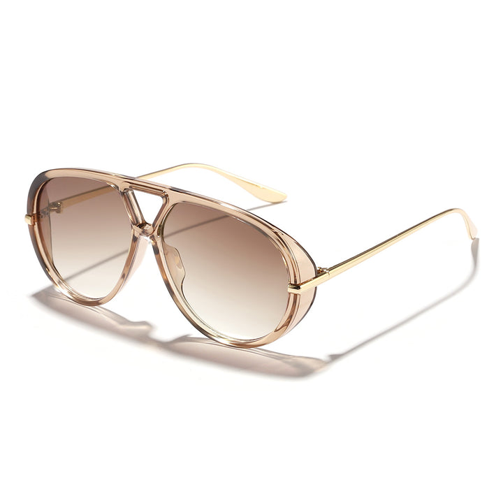 Ladies sporty sunglasses in striking pilot style Bowlift