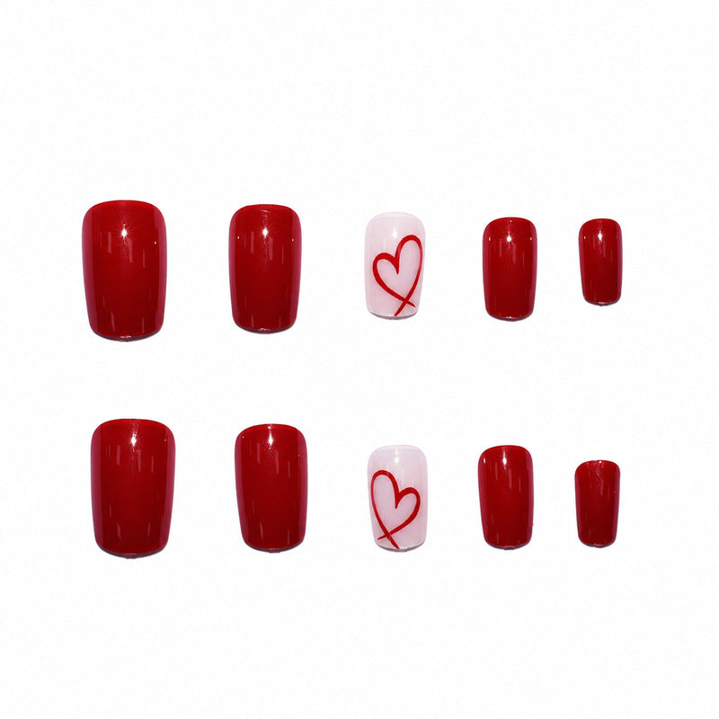 Premium Press-on Nails with Heart Design Bowlift