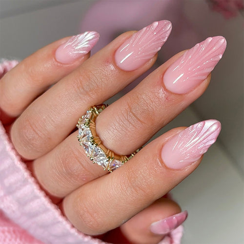 Artificial nail set with delicate ombre design Bowlift