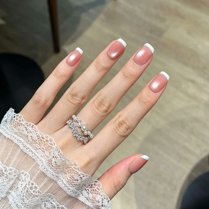 French Manicure Press-On Nails Bowlift