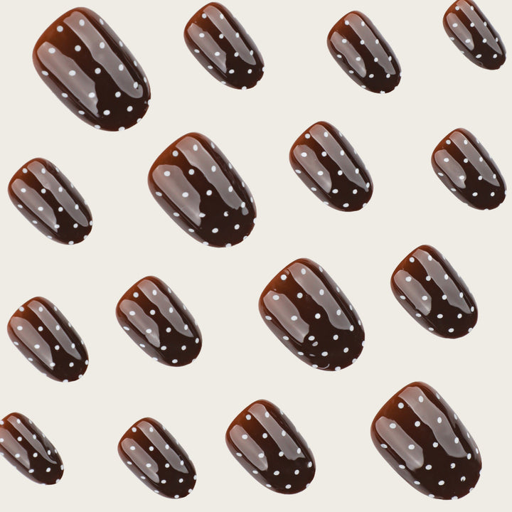 Trendy Polka Dot Press-On Nails Bowlift