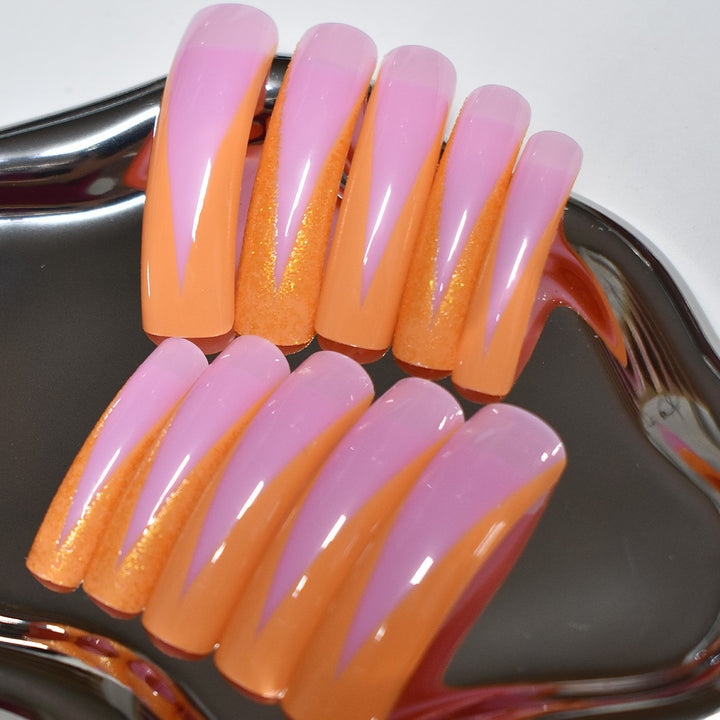 Fashionable Nail Art Bowlift