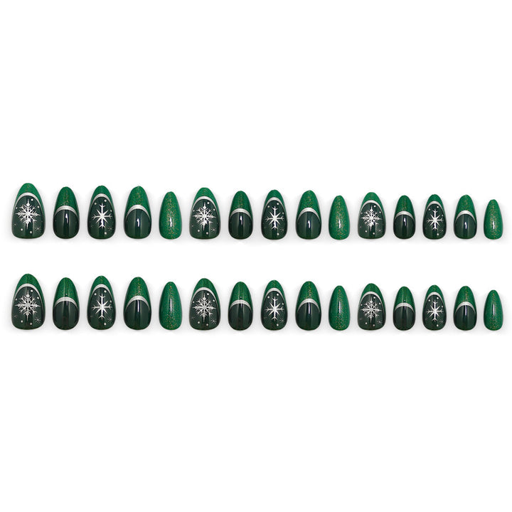 High-quality artificial nails in winter design Bowlift