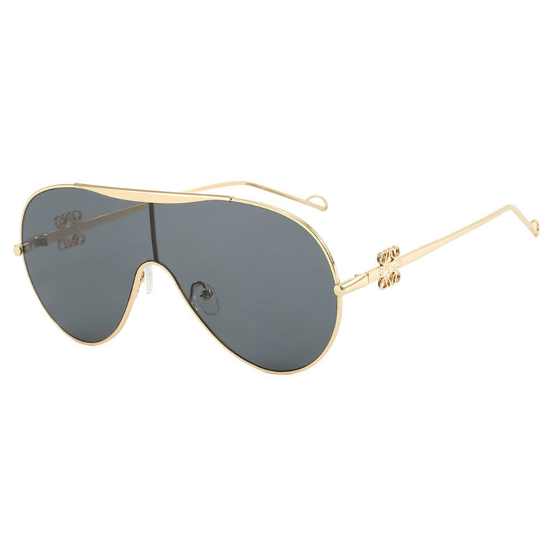 Women sporty Shield sunglasses Bowlift