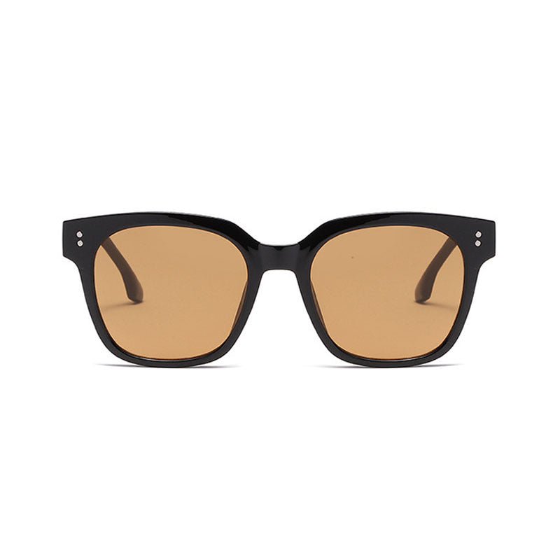 Women's sunglasses in innovative design with wide frame Bowlift