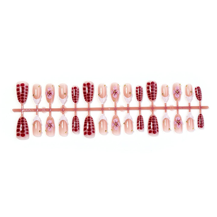 Nail art set with decorative floral and glamorous design Bowlift