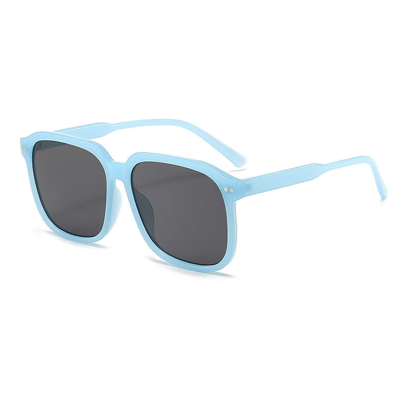 Women Square Sunglasses with Sturdy Frame and UV Protection Bowlift
