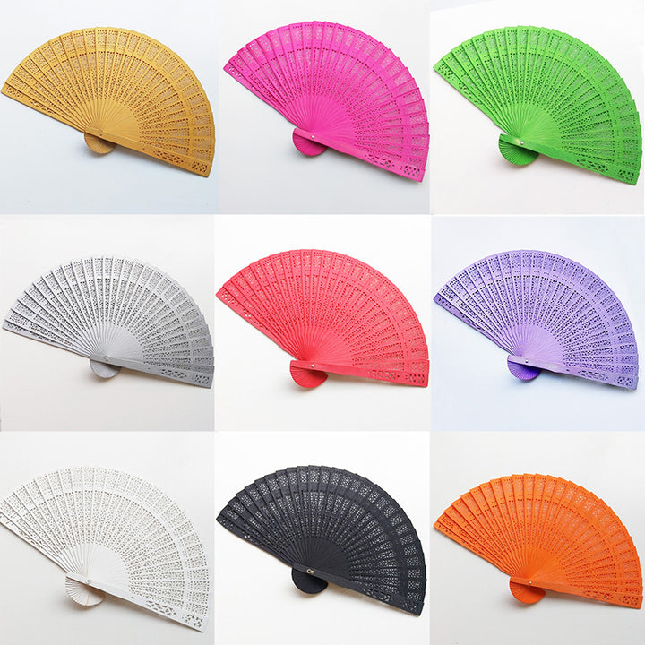 Women's handcrafted fan Bowlift