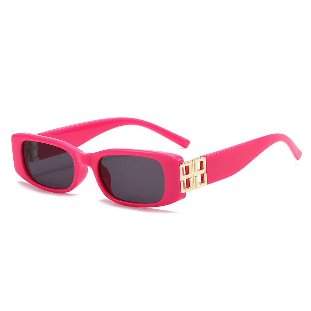 Ladies' fashionable sunglasses with luxurious gold-colored accent Bowlift
