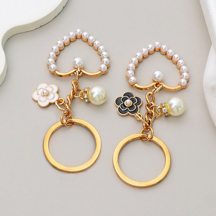 Keychain with heart and flower motif Bowlift