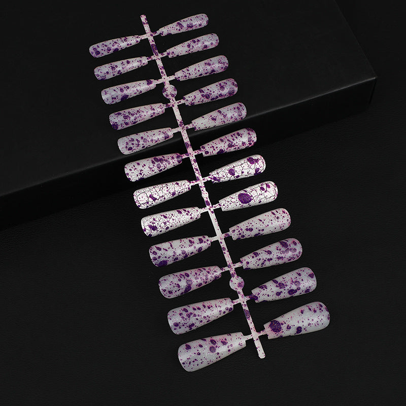 Artificial nails with delicate floral design Bowlift