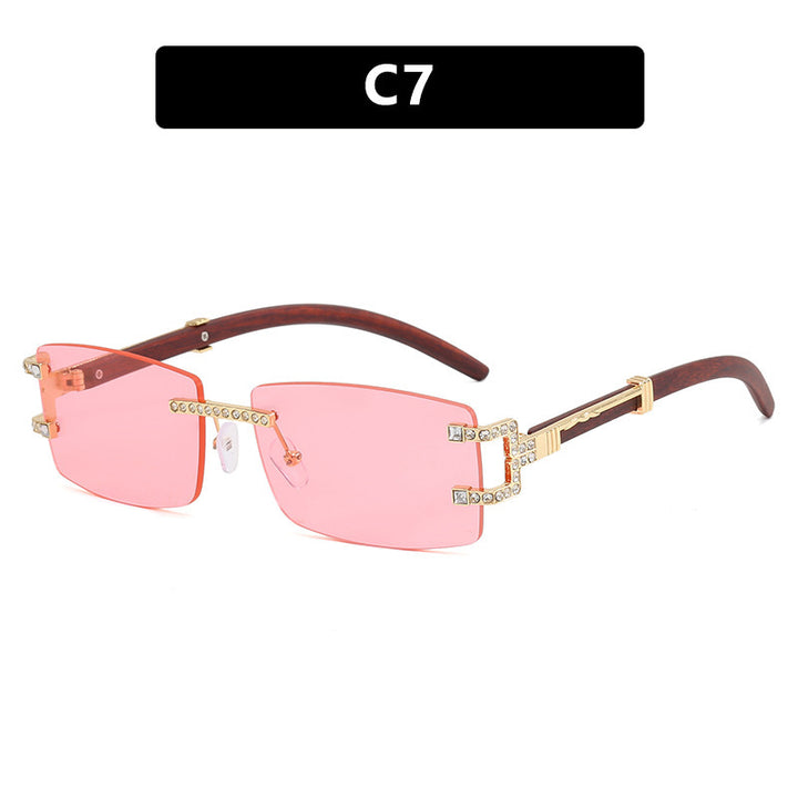Ladies exclusive sunglasses in elegant design with rhinestone accents Bowlift