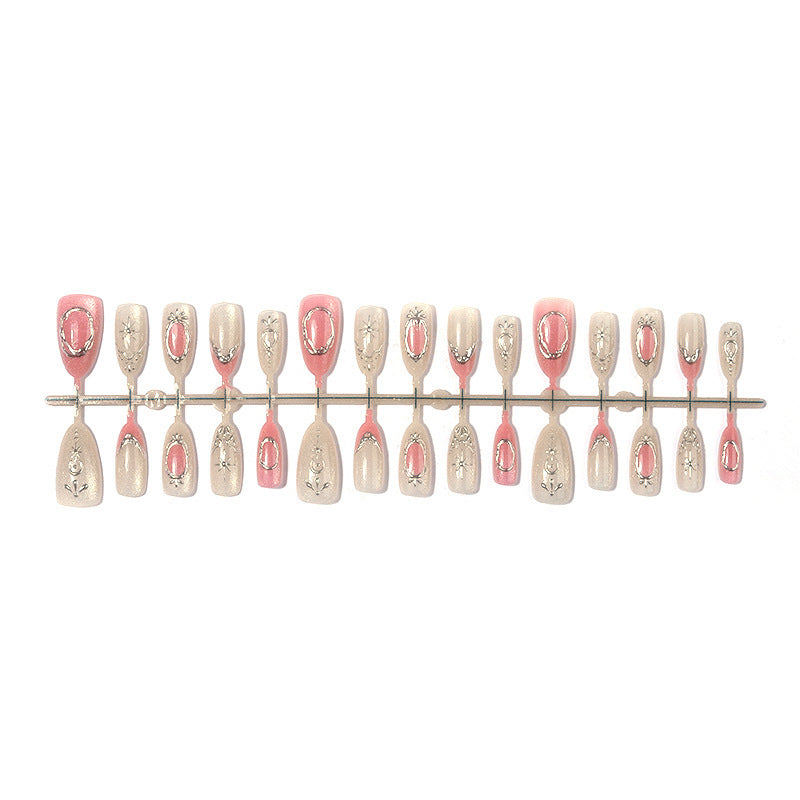 Artificial nail set with glamorous floral and metallic accents Bowlift