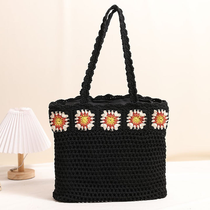 Hand-crocheted beach bag with floral accents Bowlift