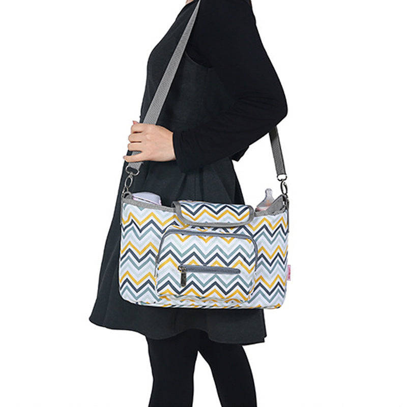 Practical diaper bag Bowlift