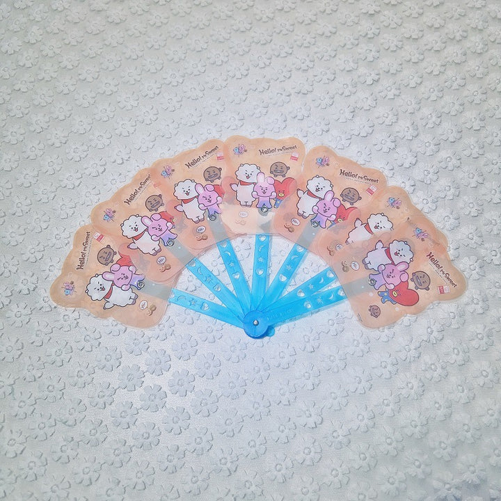 Ladies fan with colorful animal motifs Bowlift