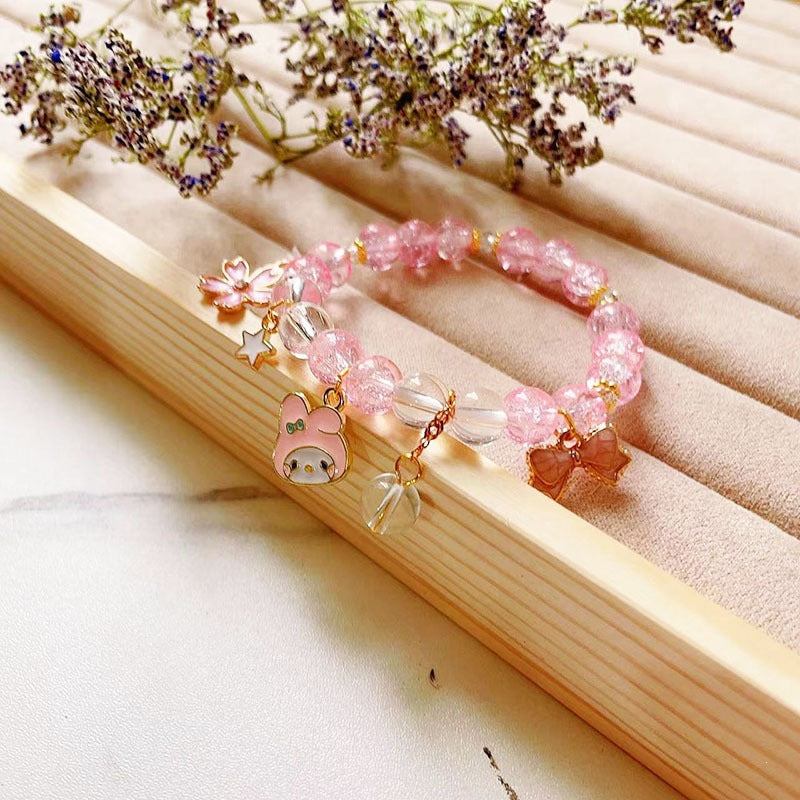 Elegant bracelet with animal and glitter pendants Bowlift