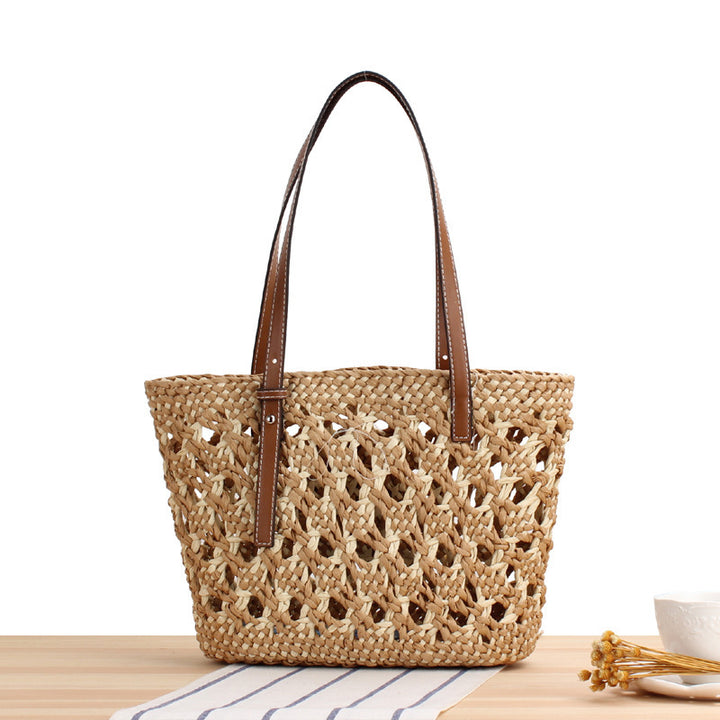 Beach bag with practical inner pockets and sturdy handles Bowlift