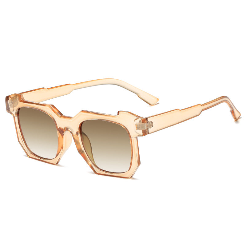 Ladies geometric sunglasses with striking, high-quality plastic frame Bowlift