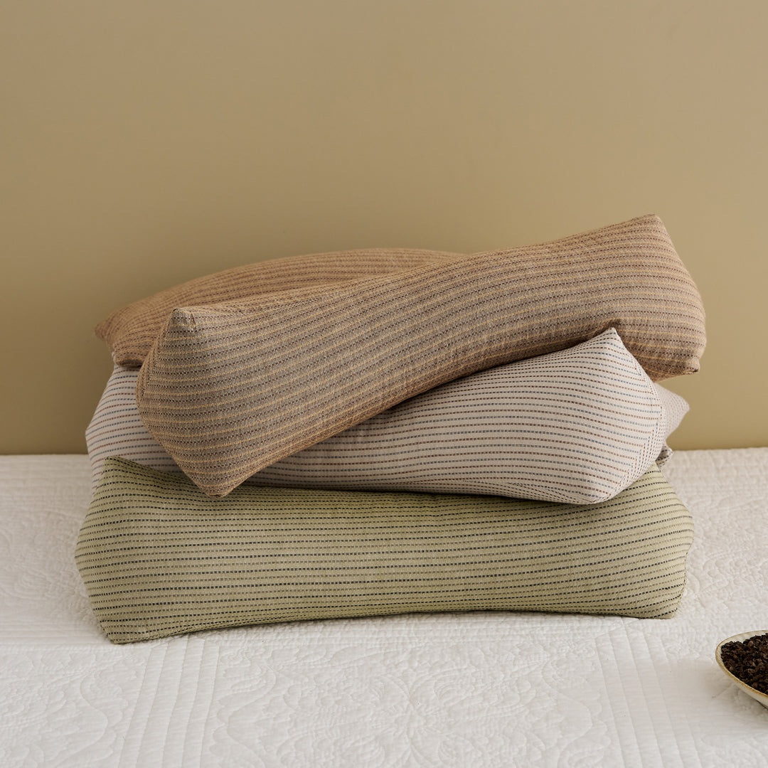Ergonomic sleeping pillow with adjustable support Bowlift