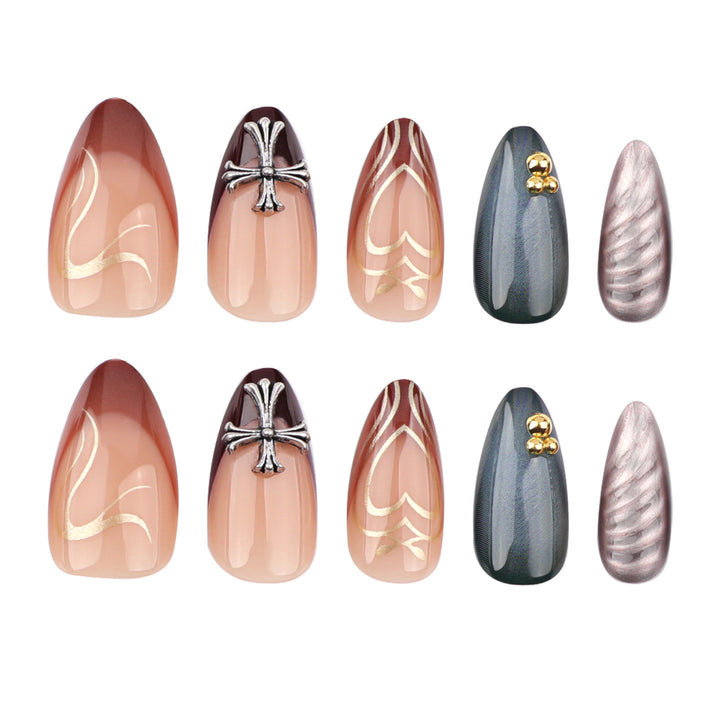Artful and elegant nail decoration Bowlift