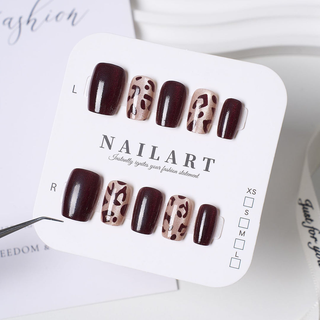 Artistic Leopard Print Press-On Nail Set Bowlift
