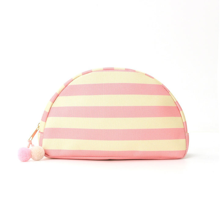 Modern and Stylish Cosmetic Bag Bowlift