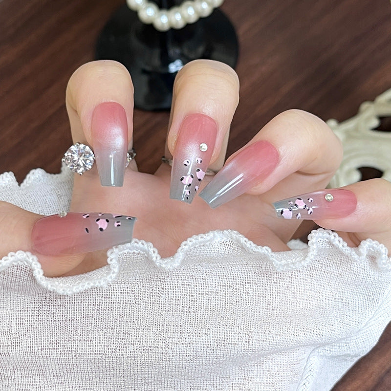 Elegant Nail Art Press-On Nails Bowlift