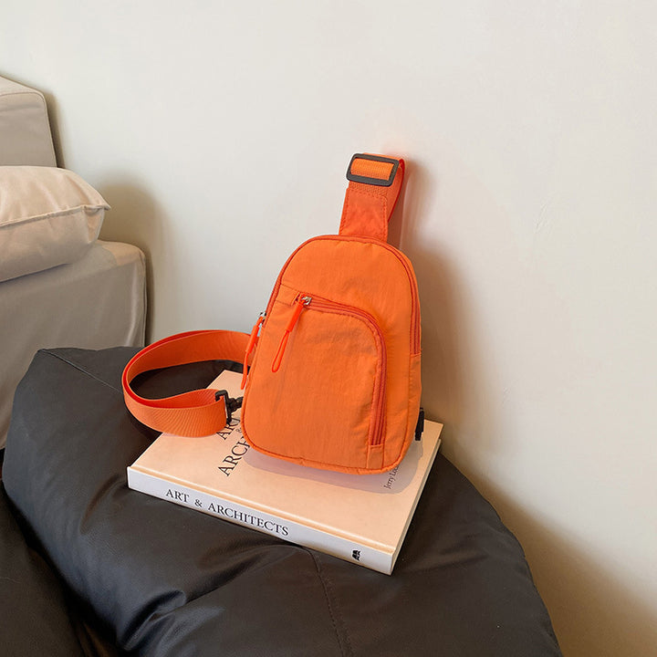 Compact Sling Bag Bowlift
