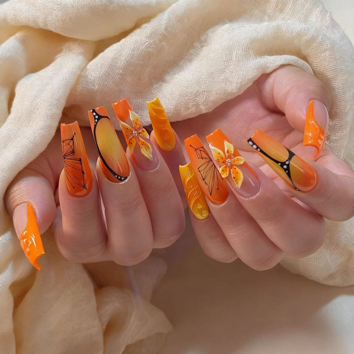 Elegant Artificial Nails with Botanical Designs Bowlift